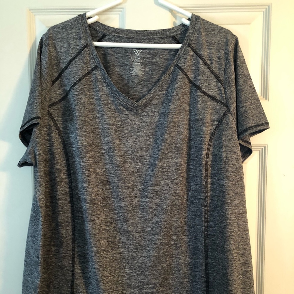 Livi active dry wick 22/24 Lane Bryant
